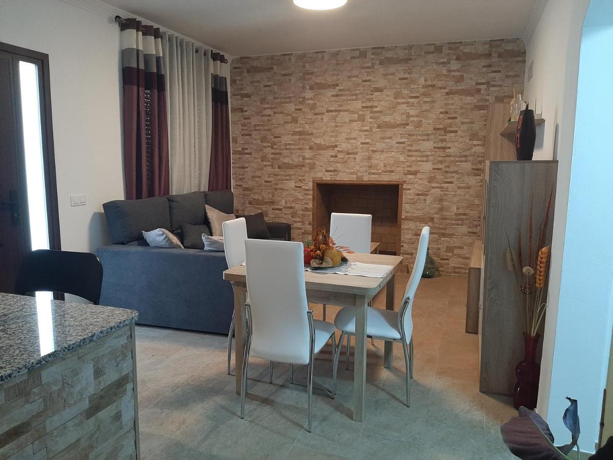 Vivienda Rural Villa Madrid Alcazar El Gastor Eksteriør billede
